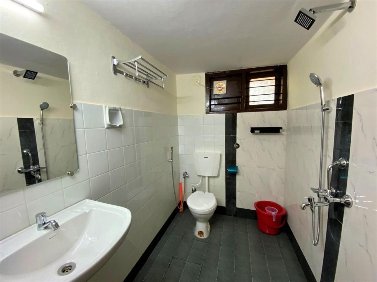 Udupi Inn Екстериор снимка