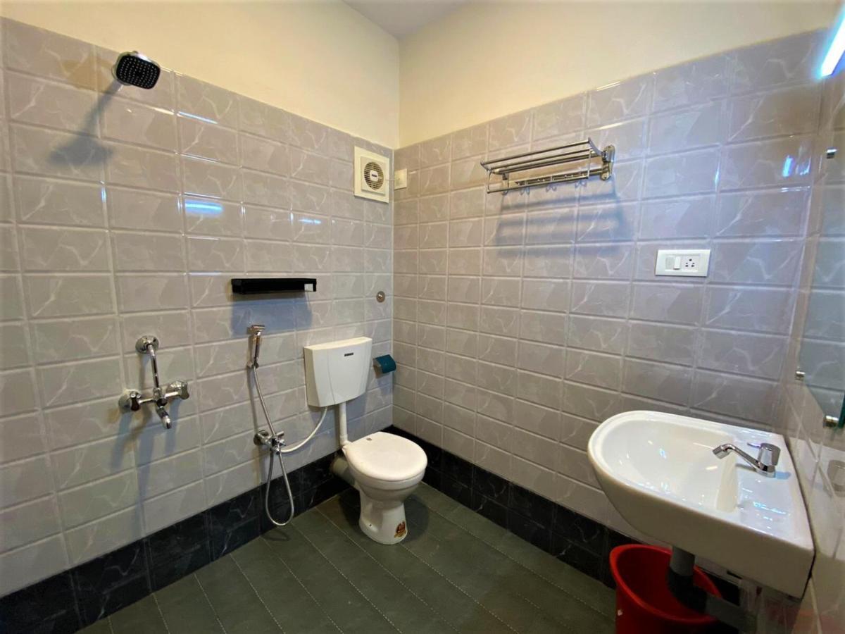 Udupi Inn Екстериор снимка